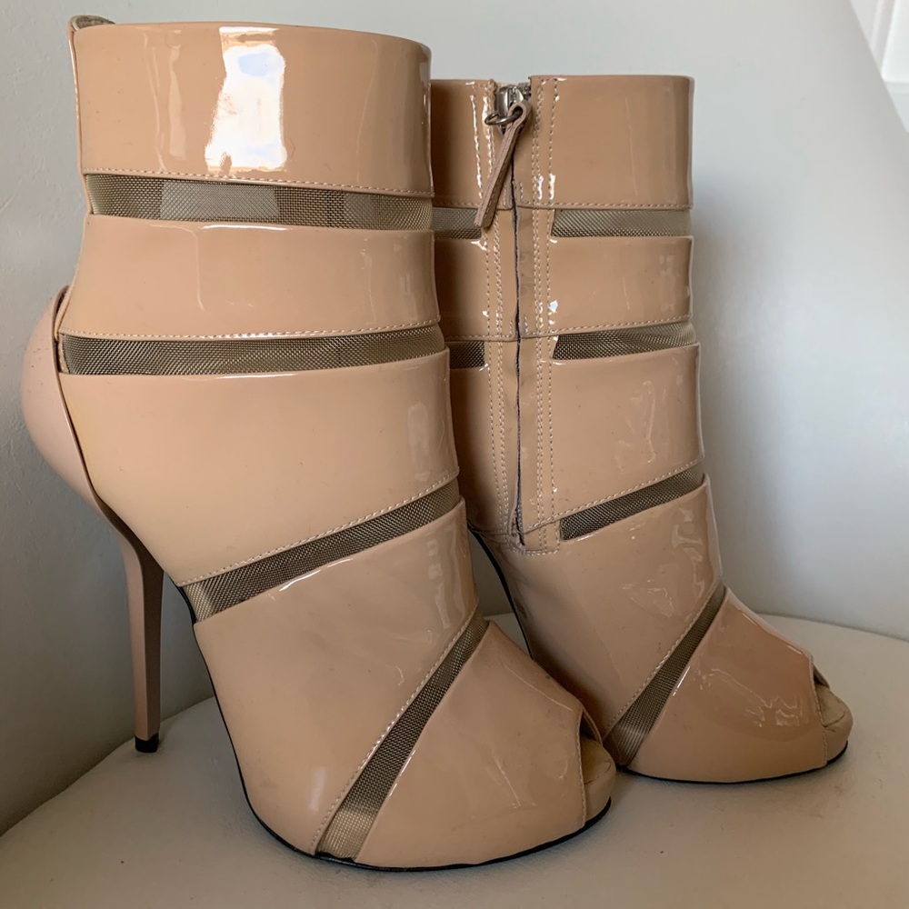 Giuseppe Zanotti Cutout Booties, Size 38